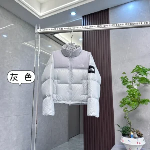North Face Short Puffer Jacket - North Face puffer jacket real photo 1