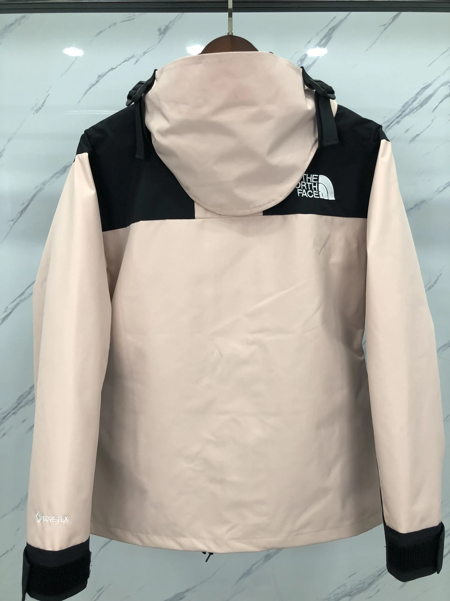 North Face puffer jacket - real photo 2