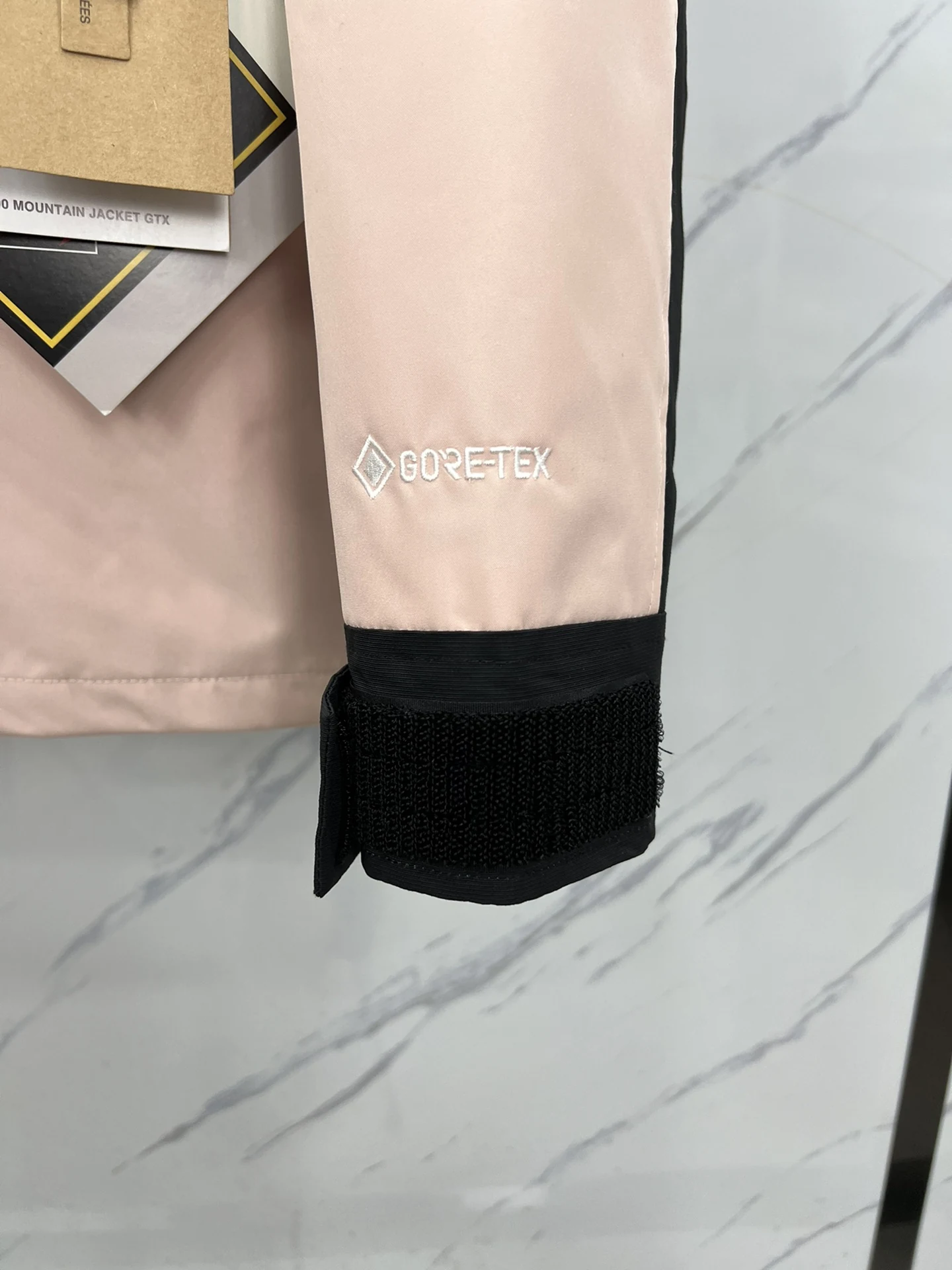 North Face puffer jacket - real photo 3