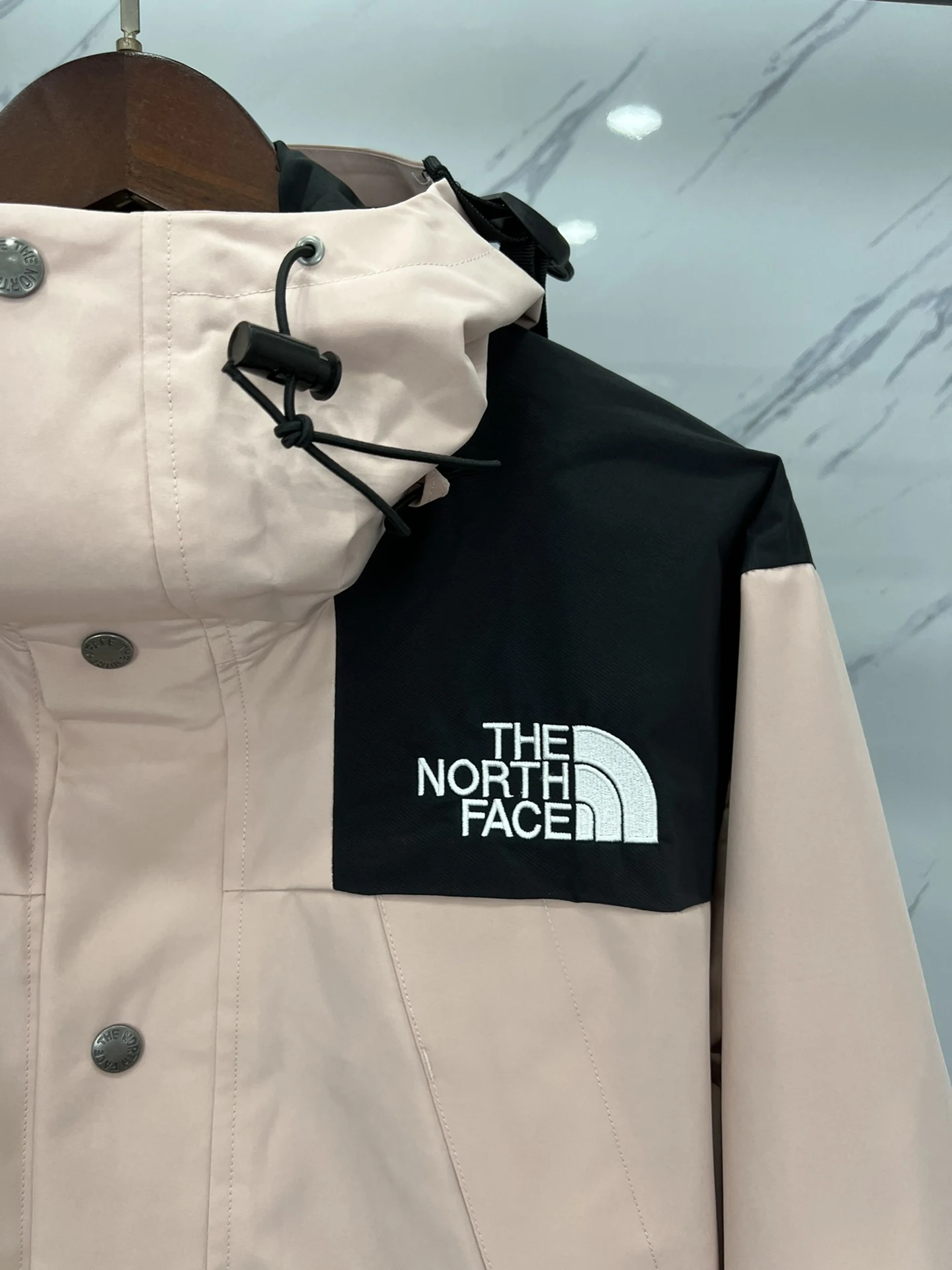 North Face puffer jacket - real photo 5