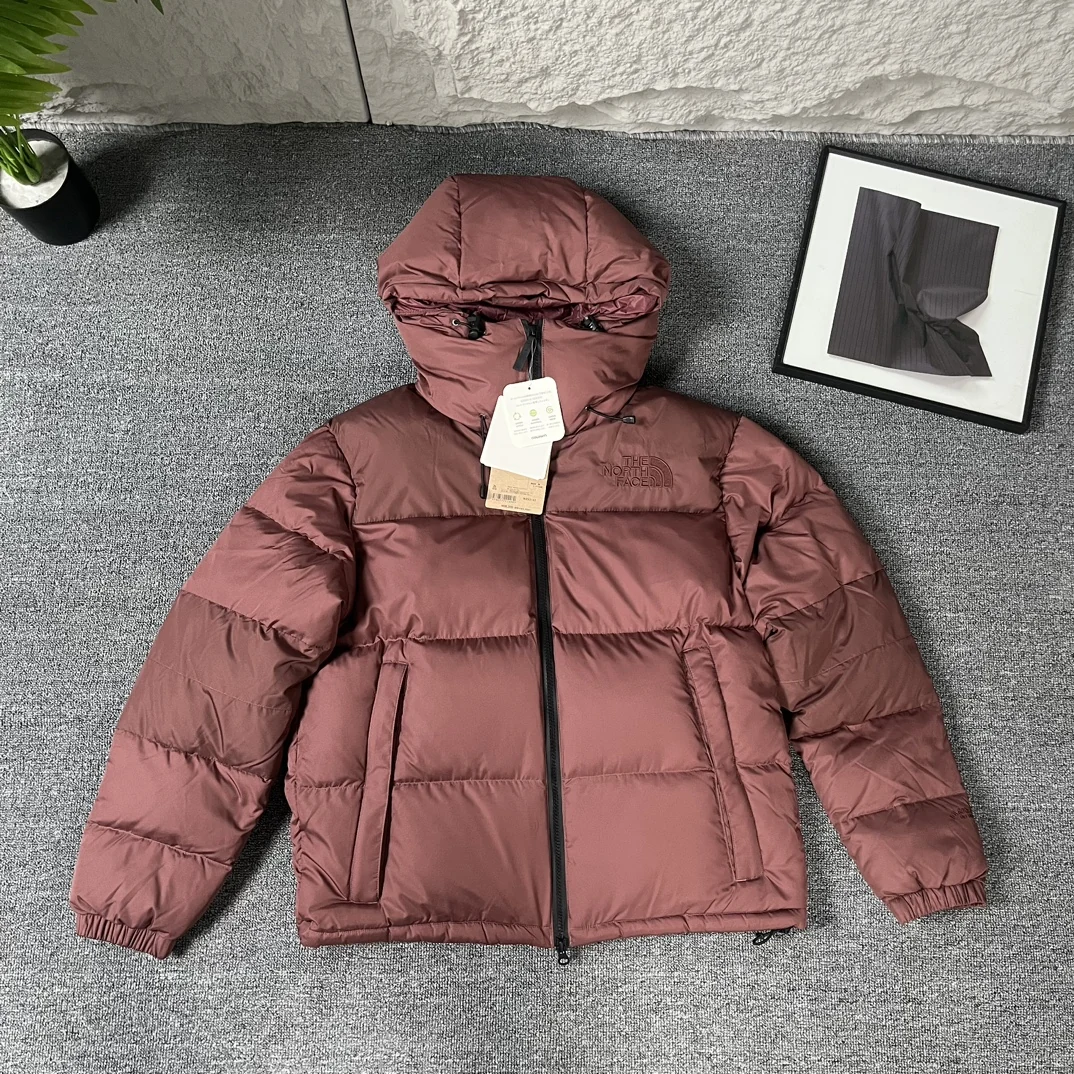 North Face puffer jacket - real photo 6