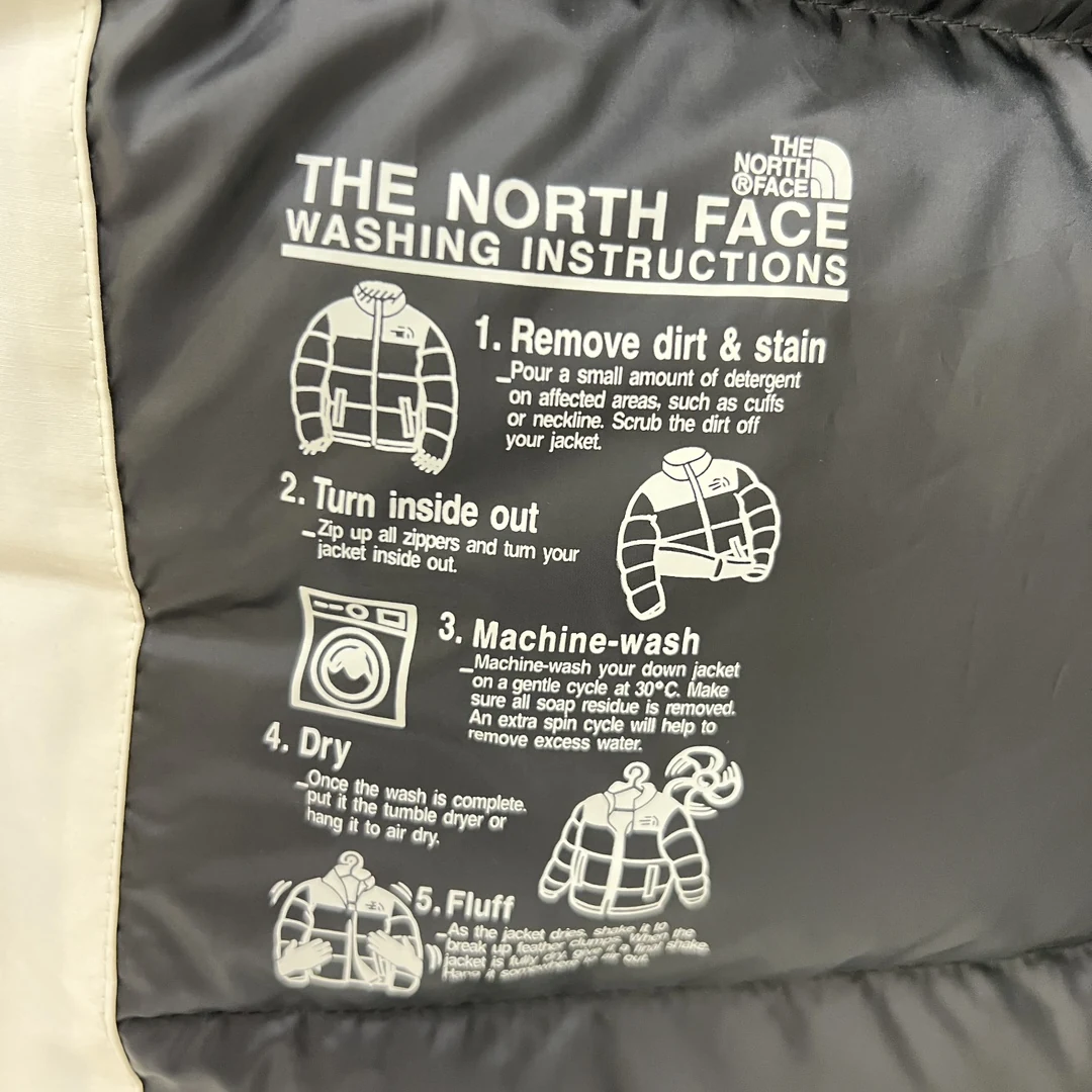 North Face puffer jacket - real photo 4