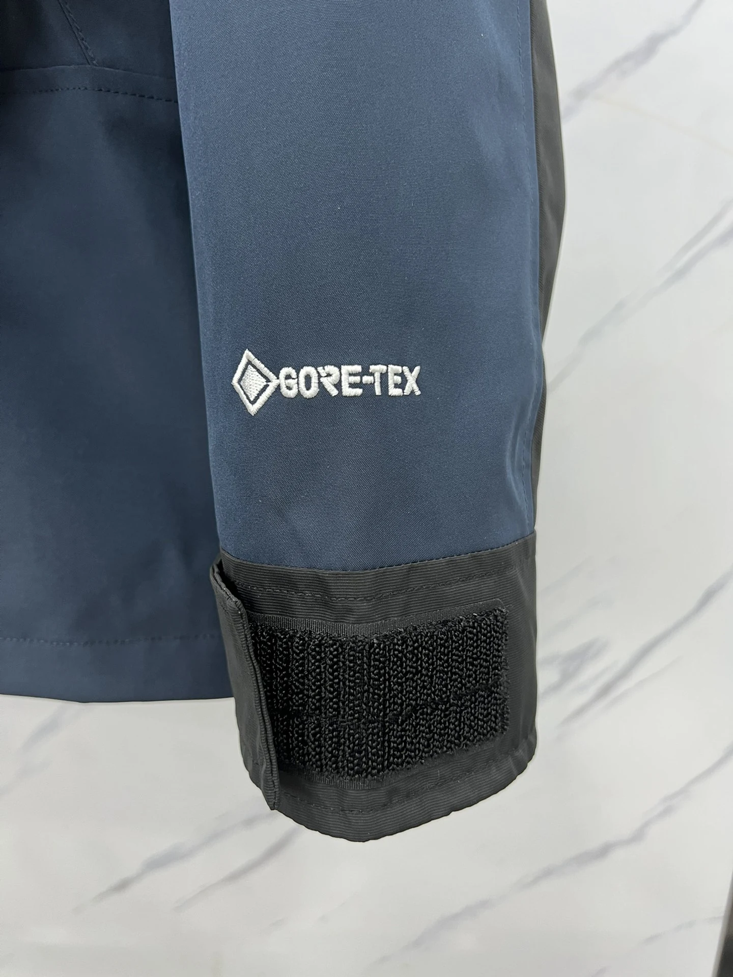 North Face puffer jacket - real photo 4