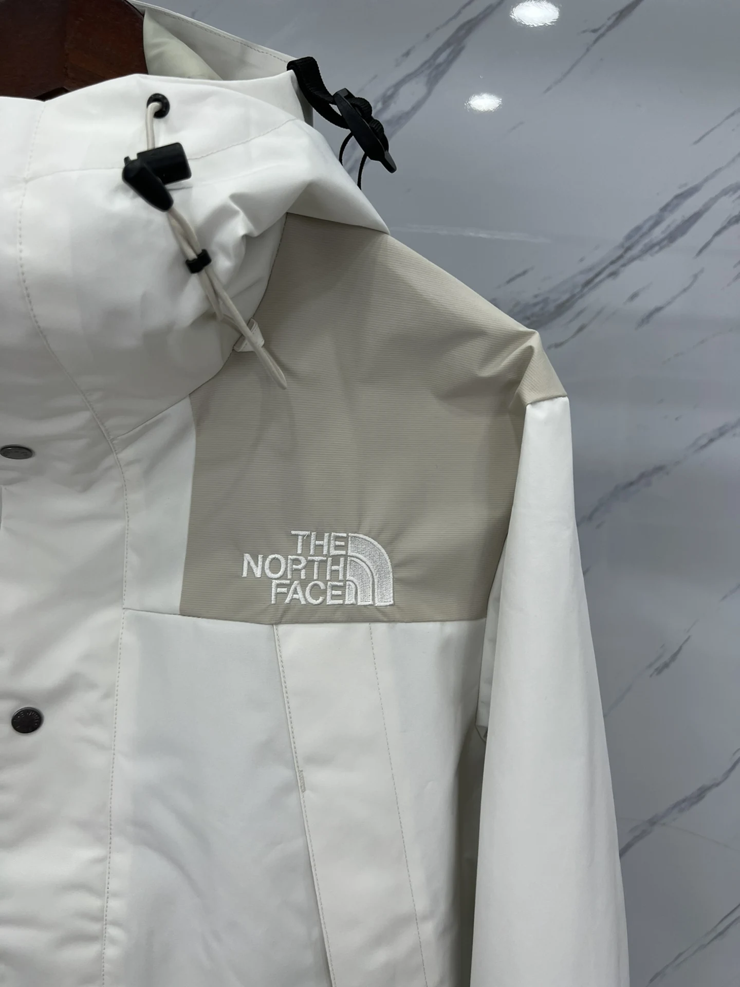 North Face Zip Puffer Jacket - Style 38 - North Face puffer jacket real photo 3