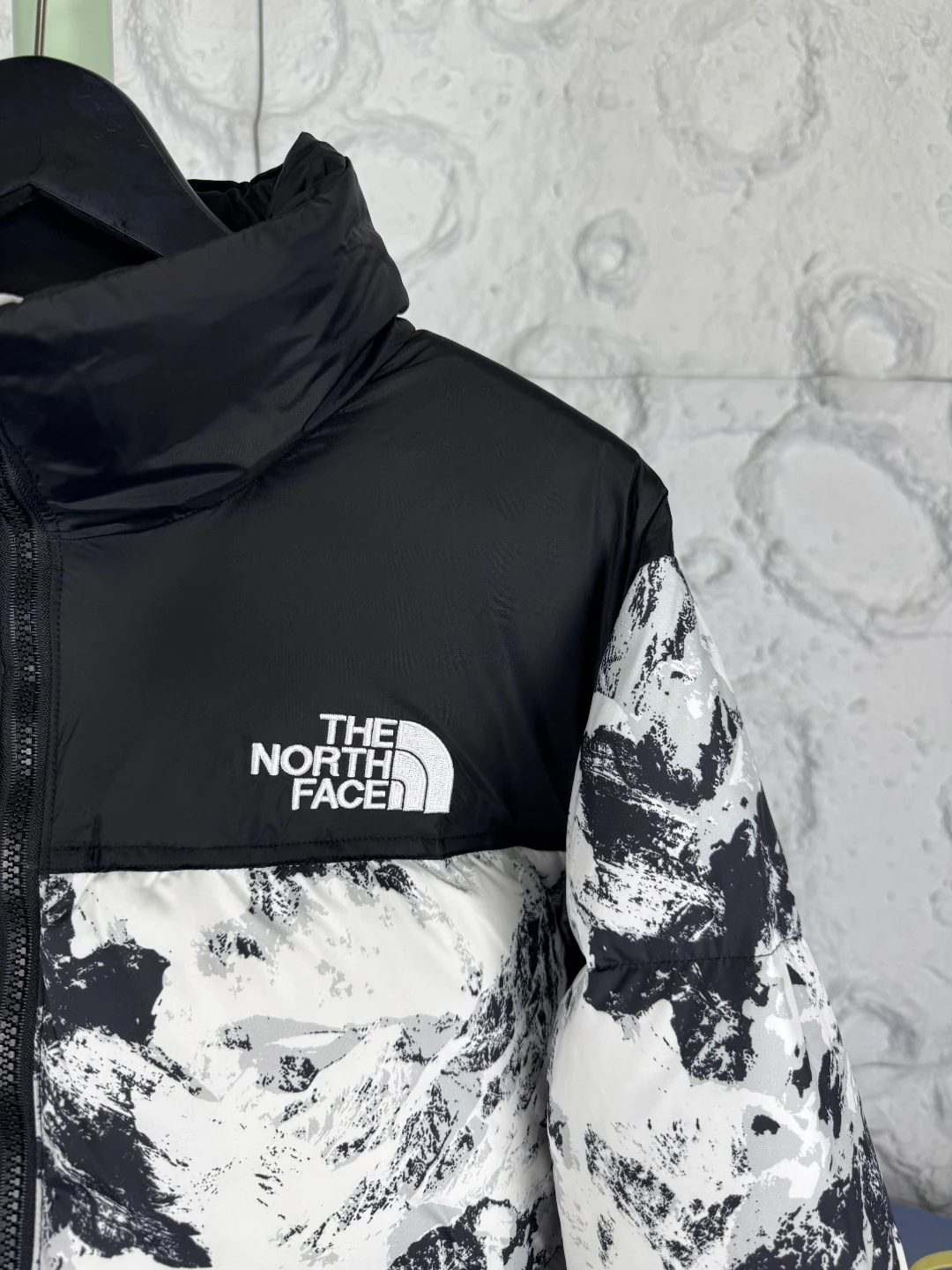 North Face Zip Puffer Jacket - Style 40 - North Face puffer jacket real photo 4