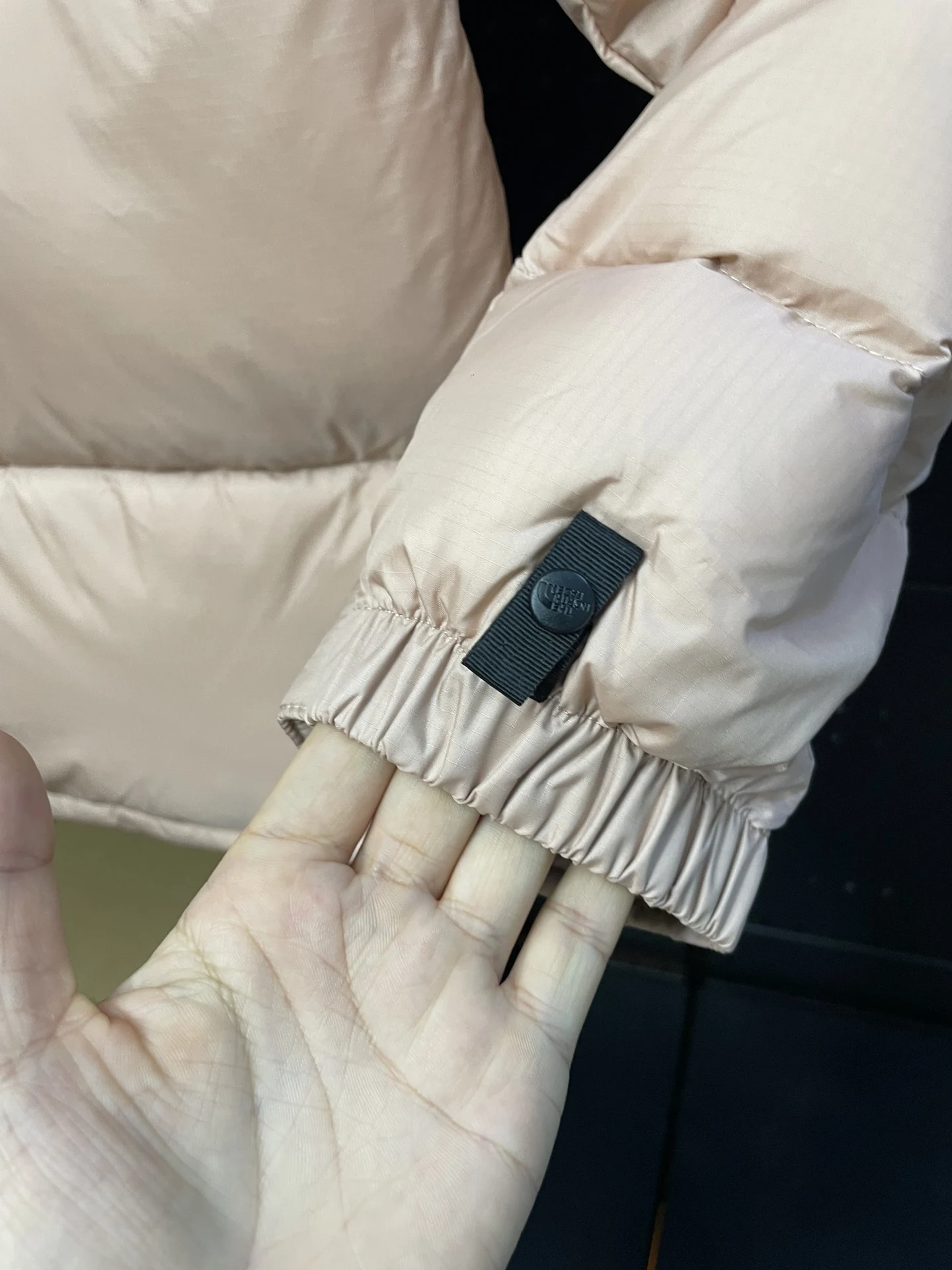 North Face puffer jacket - real photo 6
