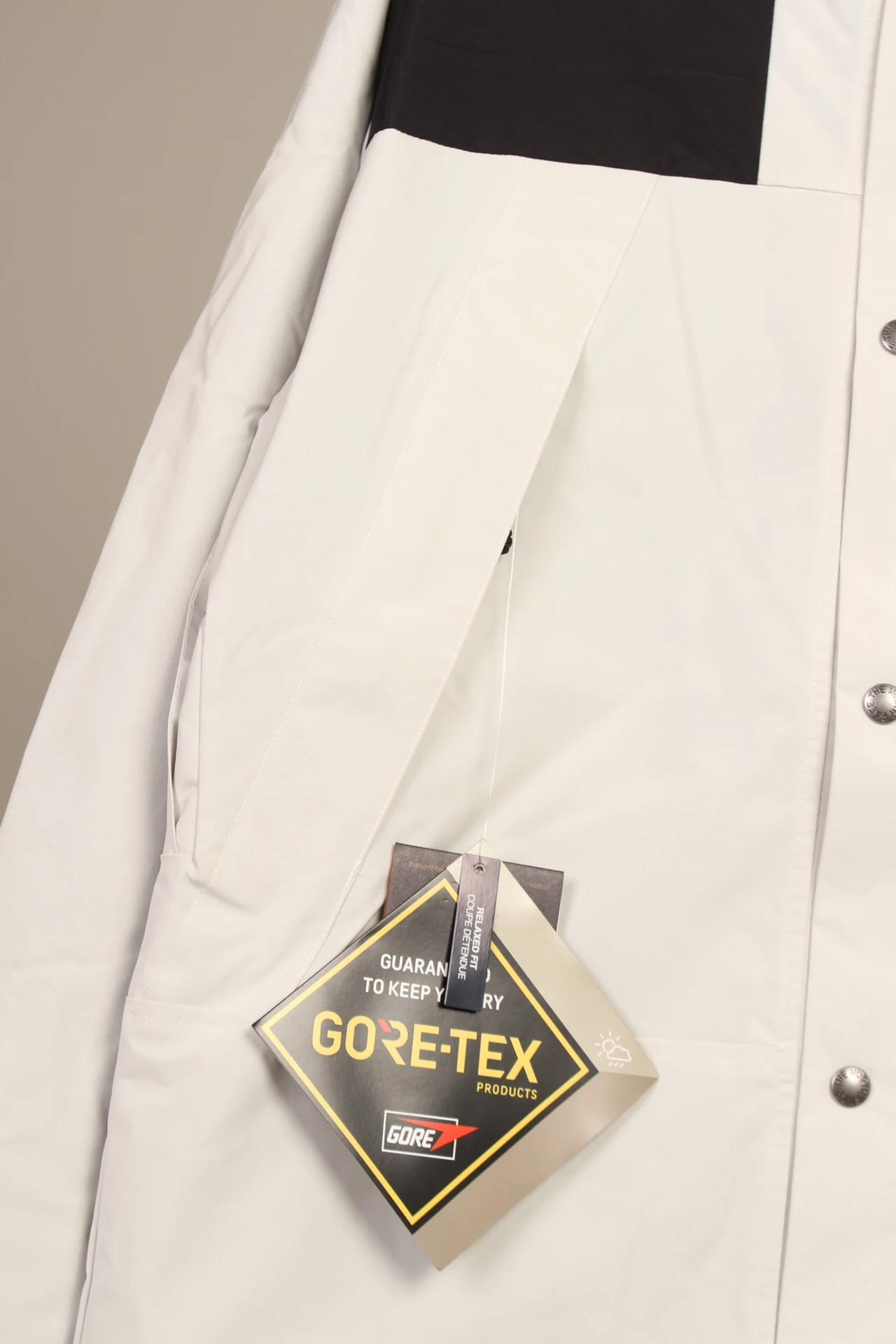 North Face puffer jacket - real photo 3