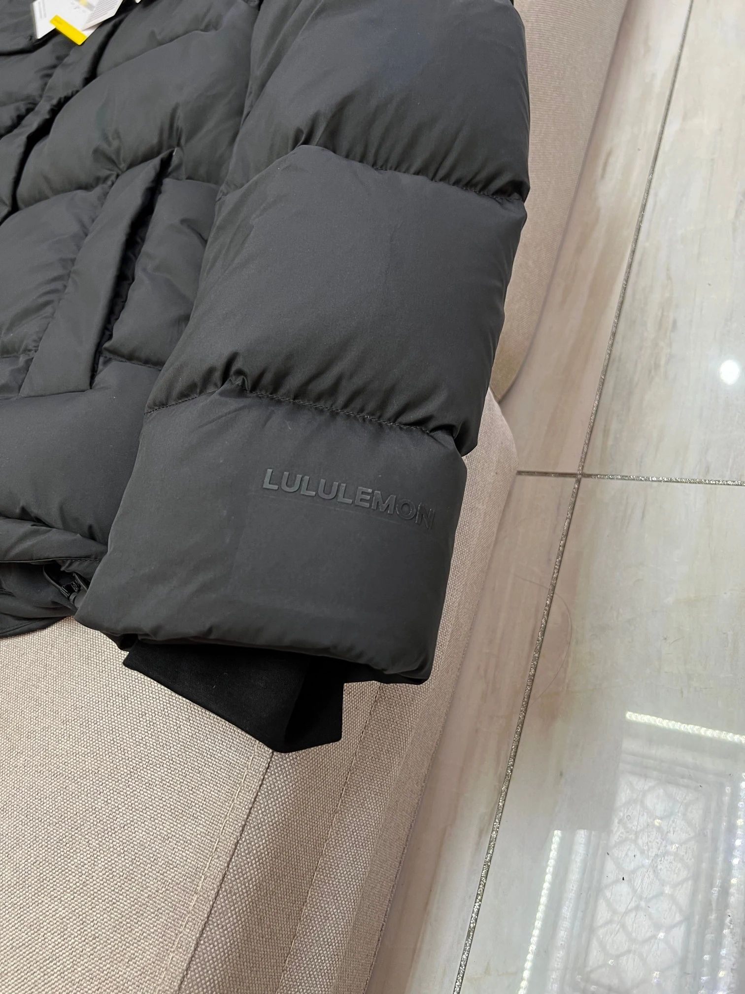 North Face puffer jacket - real photo 2