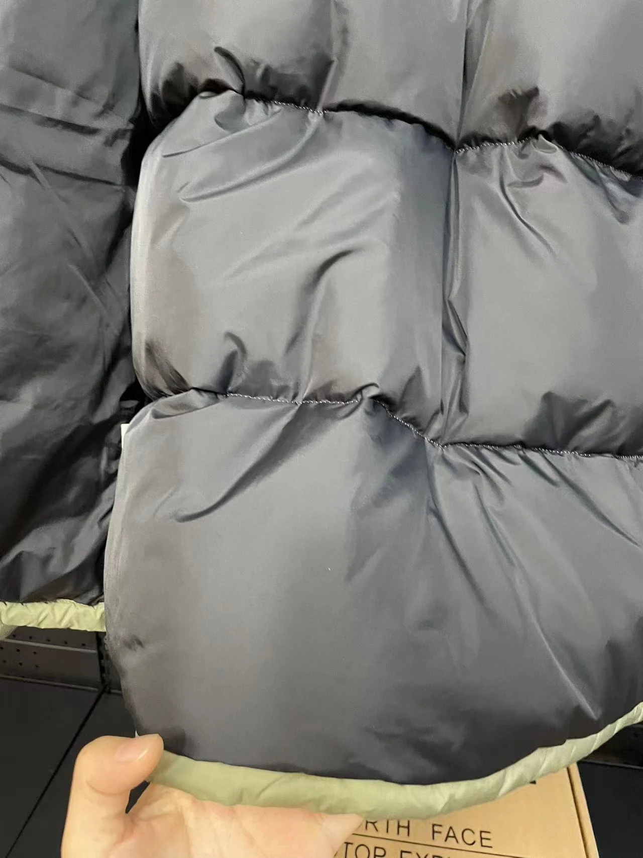 North Face puffer jacket - real photo 9