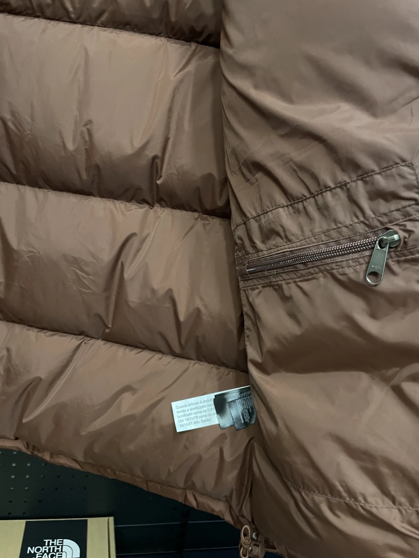 North Face puffer jacket - real photo 9