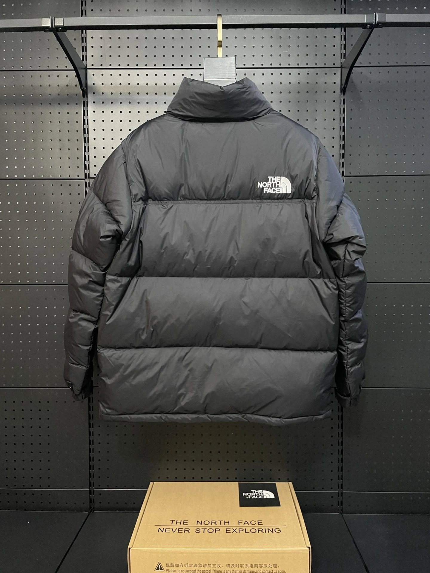 North Face puffer jacket - real photo 2