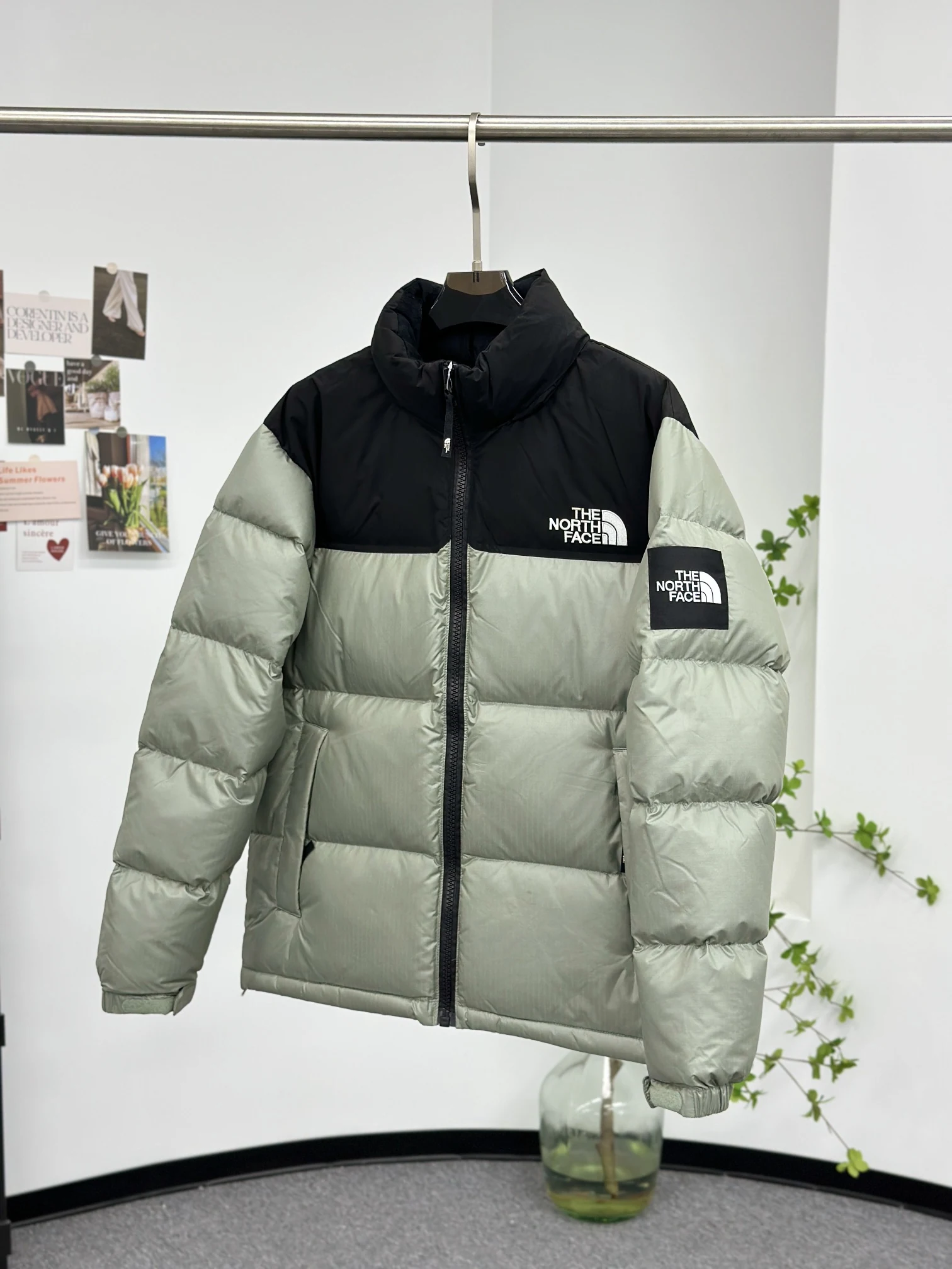 North Face puffer jacket - real photo 3