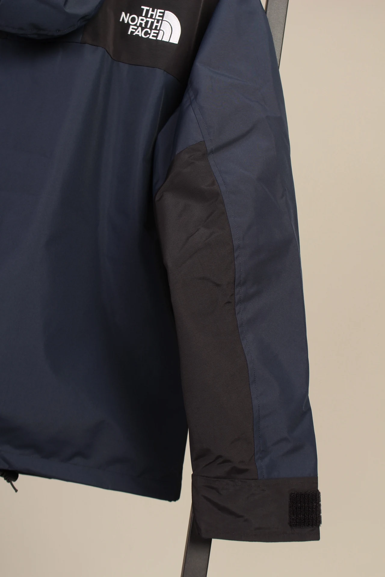 North Face puffer jacket - real photo 5