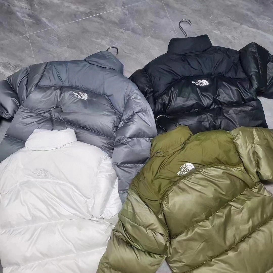 North Face puffer jacket - real photo 3