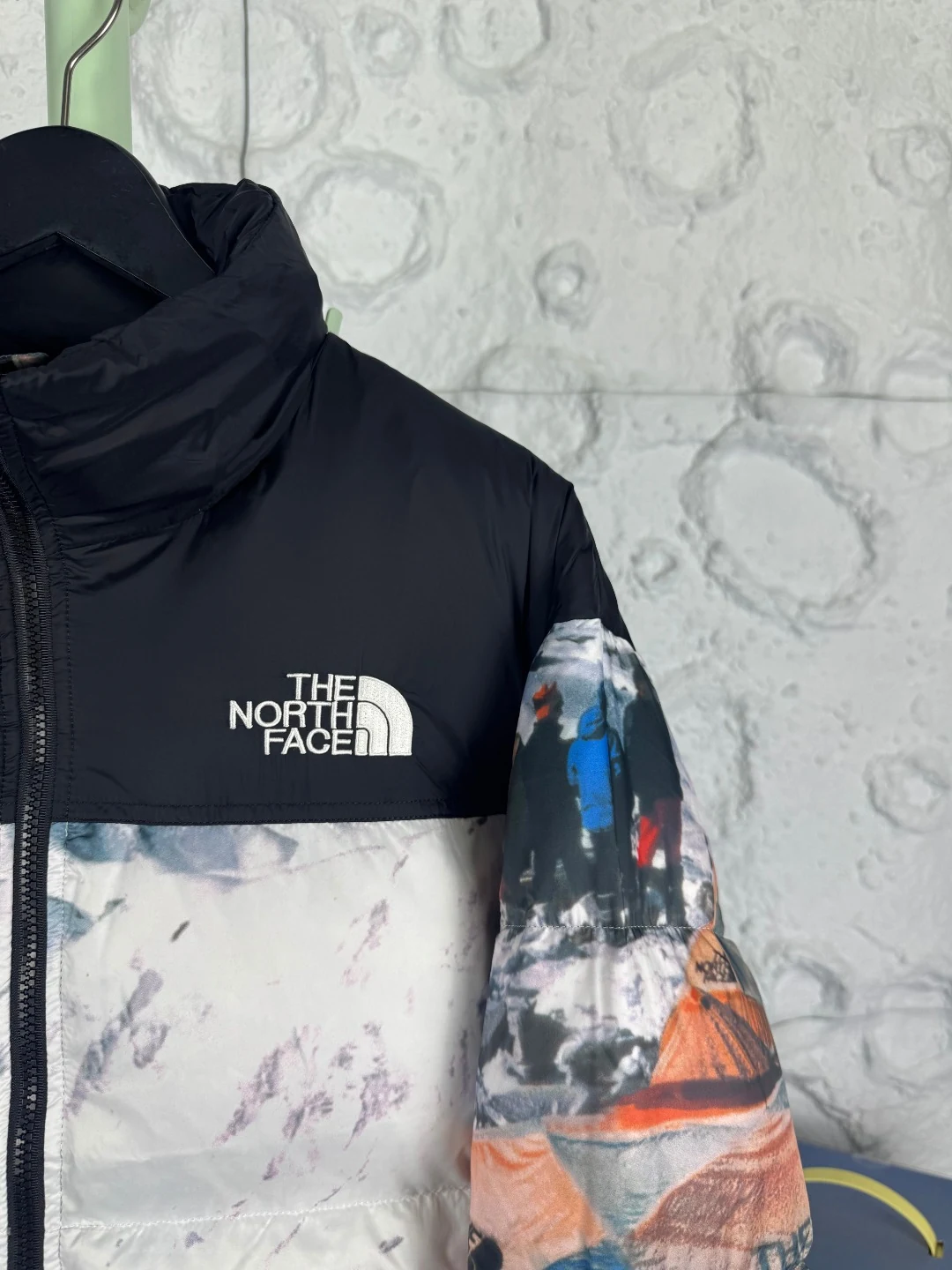 North Face puffer jacket - real photo 4
