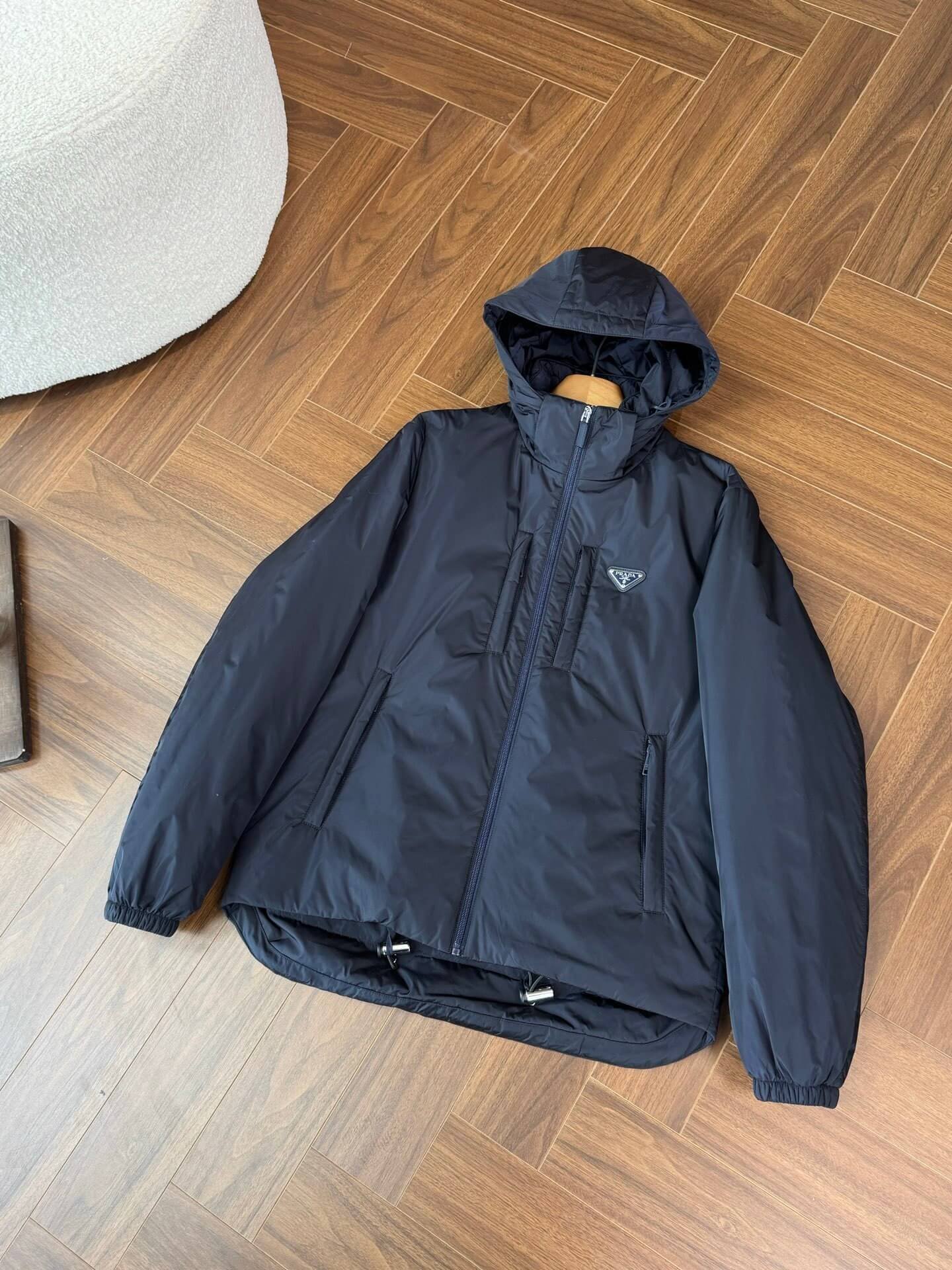 Prada puffer jacket - real photo 4