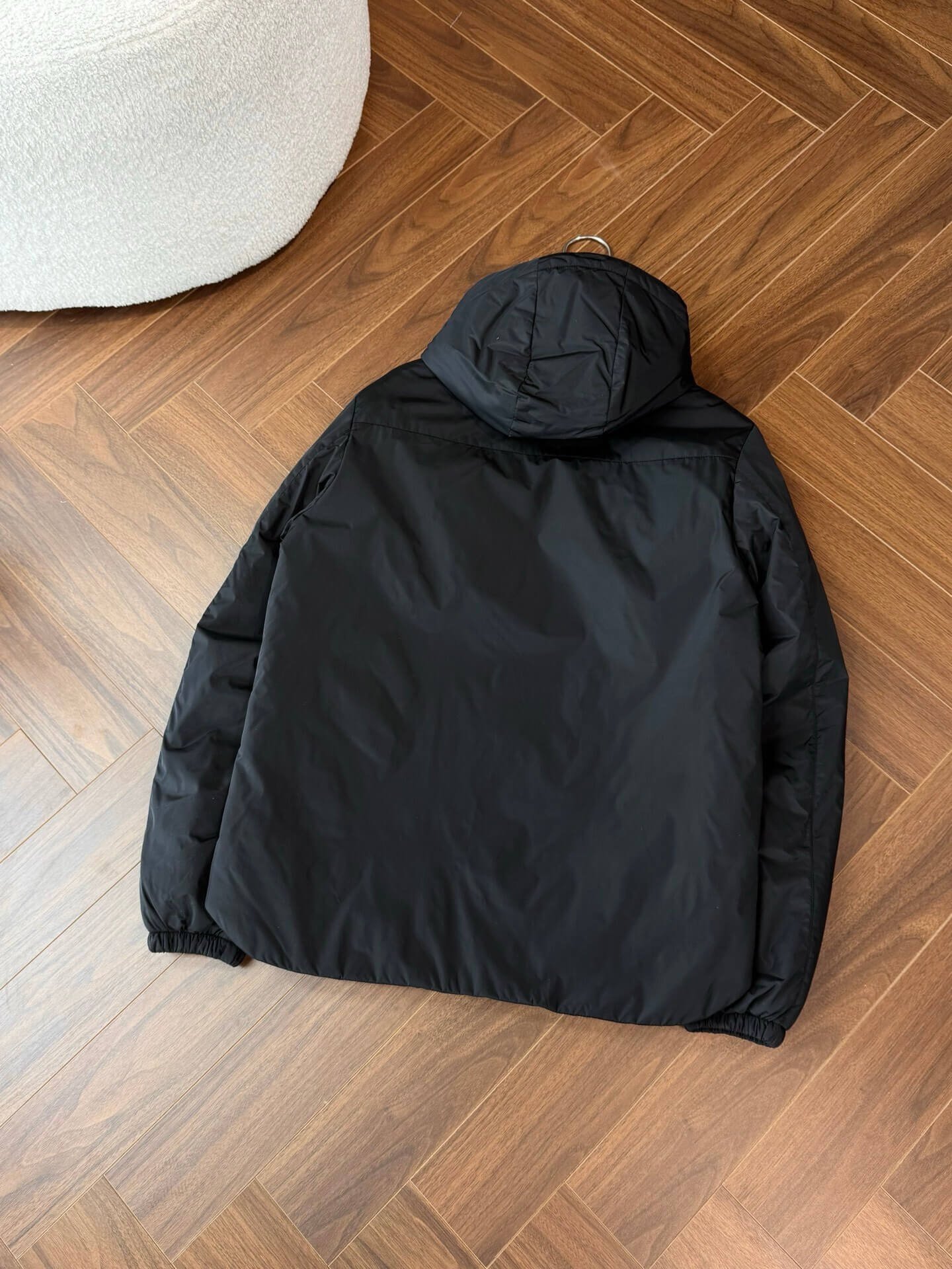 Prada puffer jacket - real photo 9