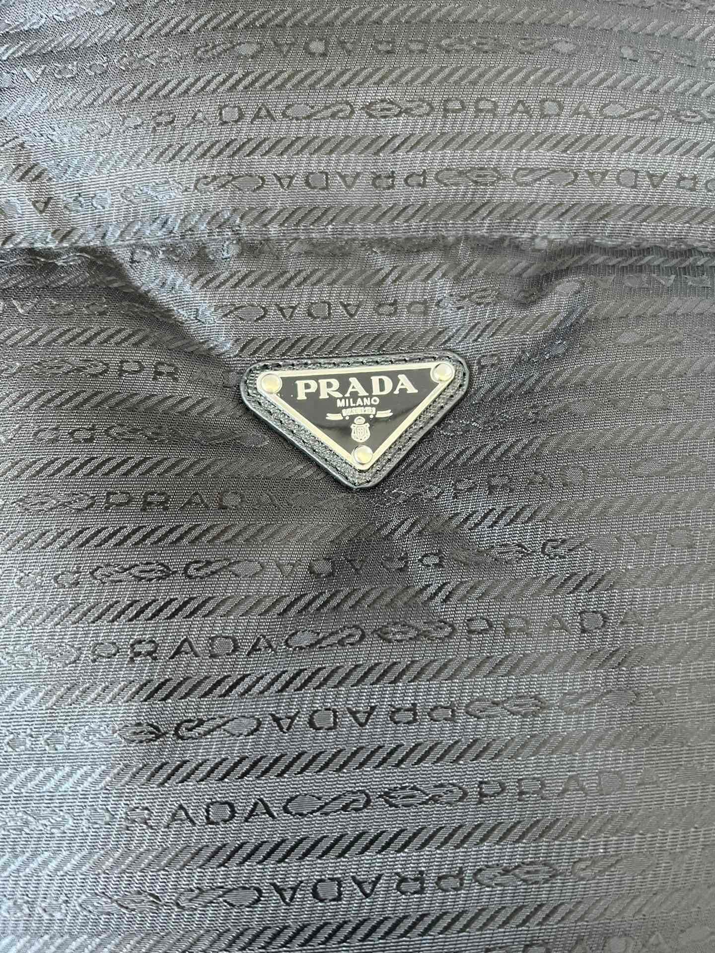 Prada puffer jacket - real photo 7