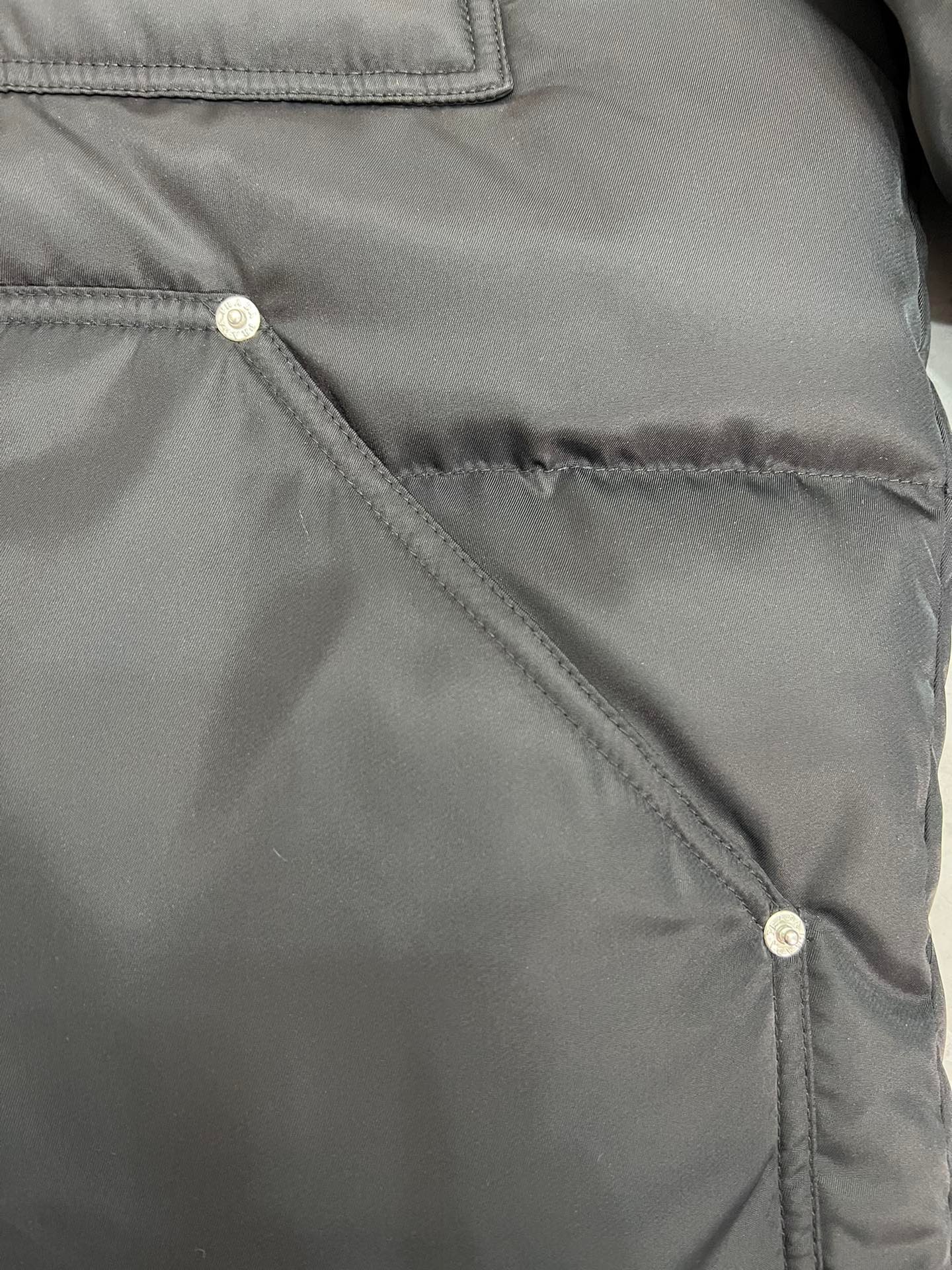 Prada puffer jacket - real photo 5