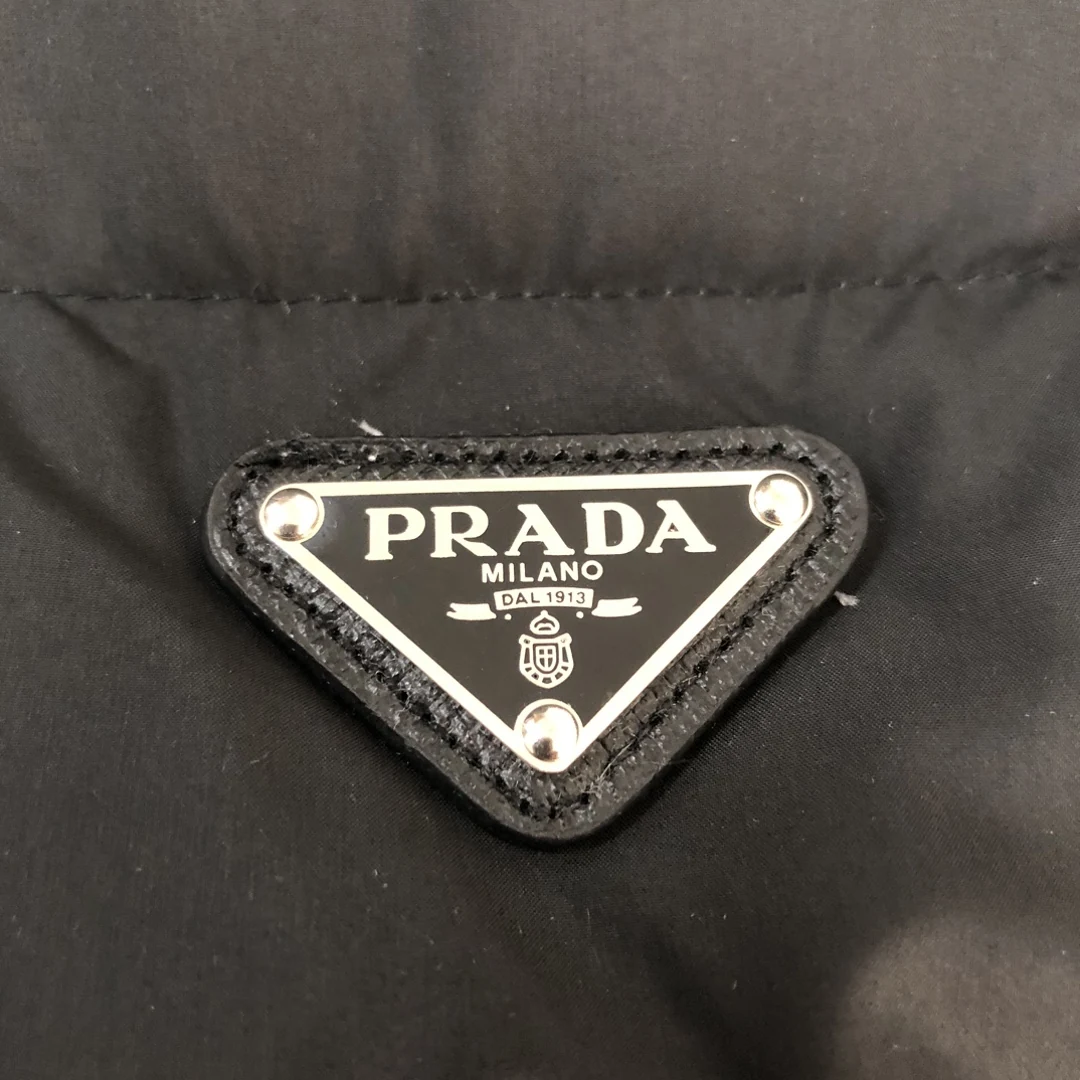 Prada puffer jacket - real photo 4