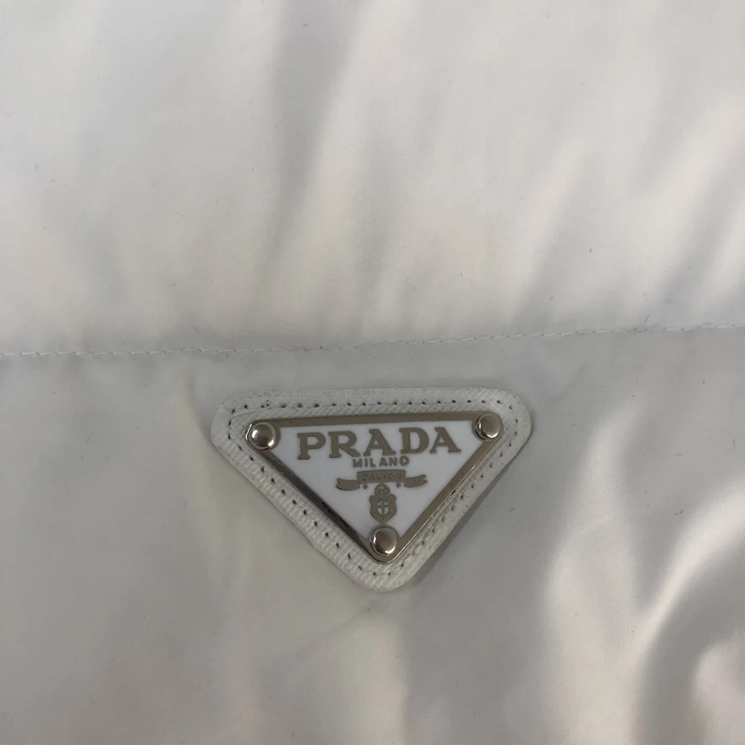 Prada puffer jacket - real photo 4