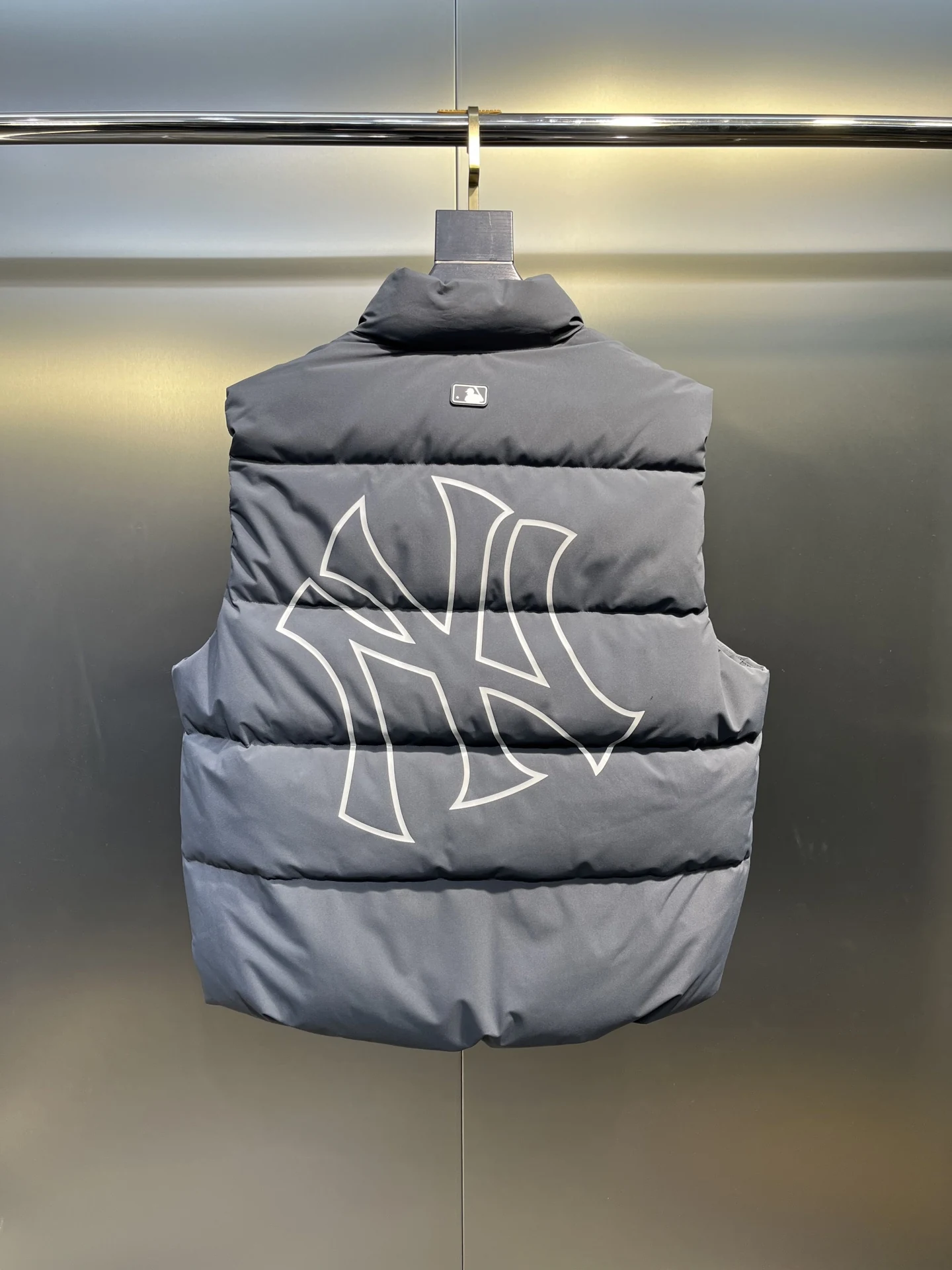 puffer vest - real photo 2