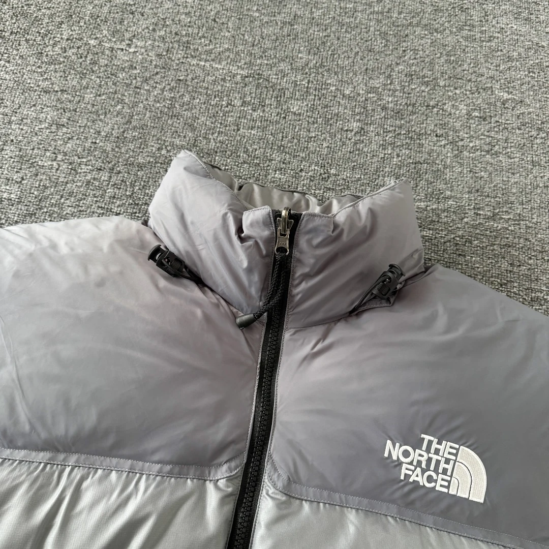 The North Face puffer jacket - real photo 3