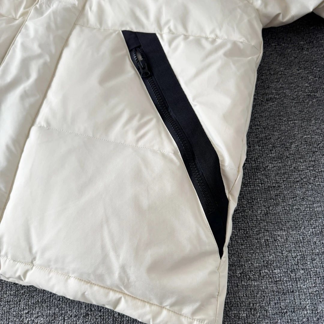 The North Face puffer jacket - real photo 8
