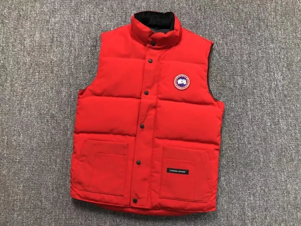 Canada Goose Black Logo Patch Down Vest - view 7