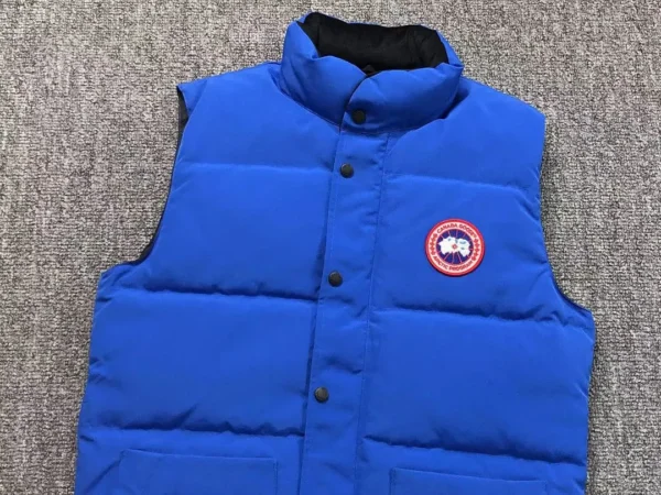 Canada Goose Black Logo Patch Down Vest - view 11