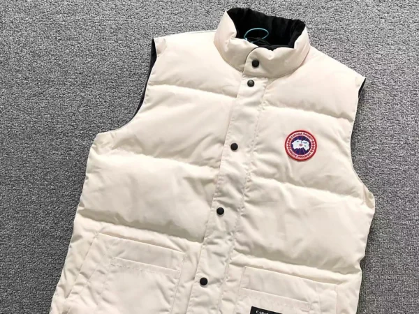 Canada Goose Navy Packable Puffer - view 3