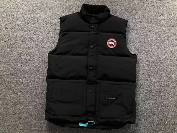 Canada Goose Navy Packable Puffer - view 9