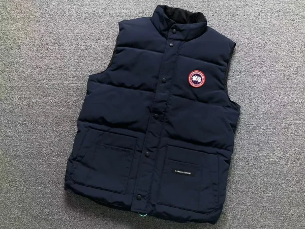 Canada Goose Navy Packable Puffer - view 11