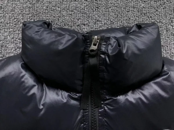 The North Face Black 1996 Nuptse Vest B - view 8