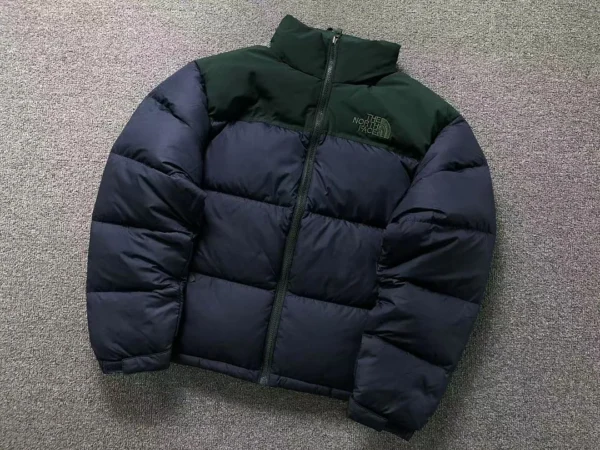 The North Face Dark Green 1996 Nuptse - view 3