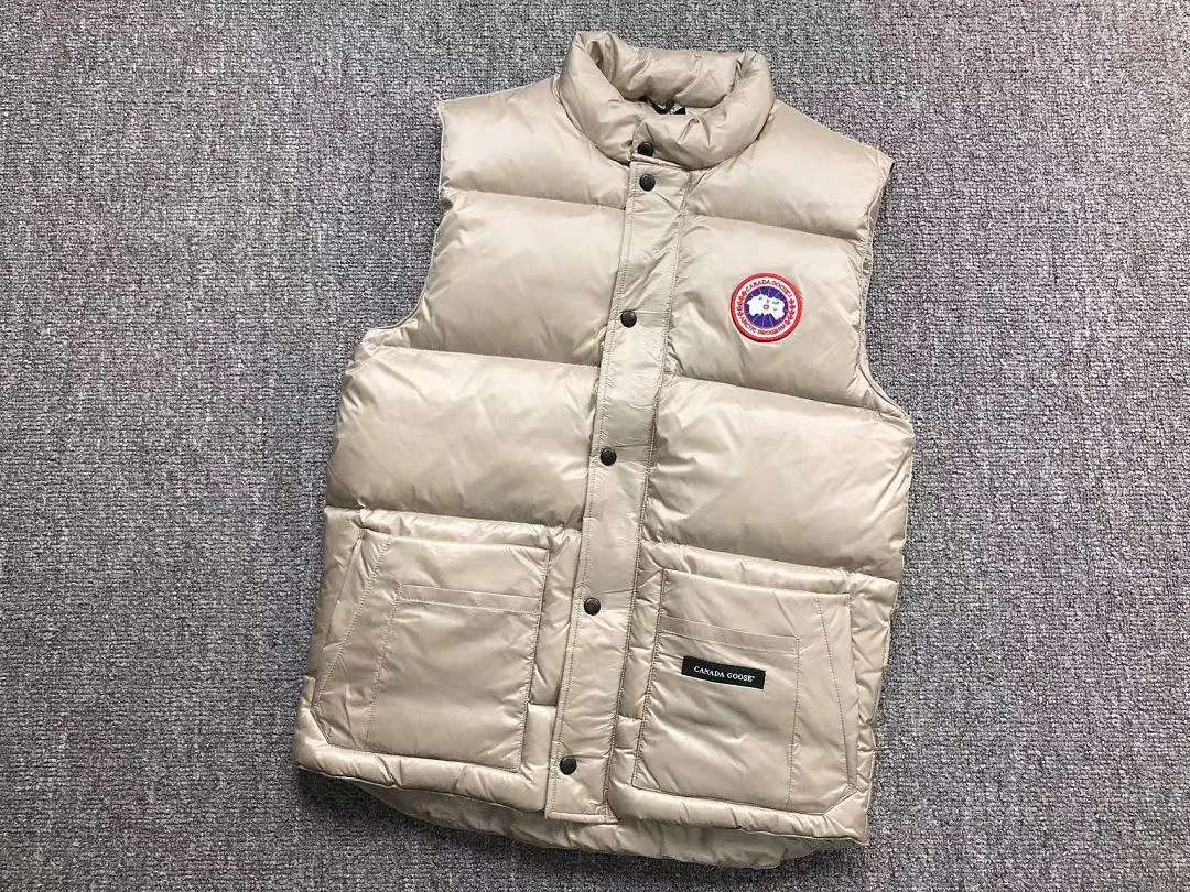 Canada Goose Black Glossy Down Vest E