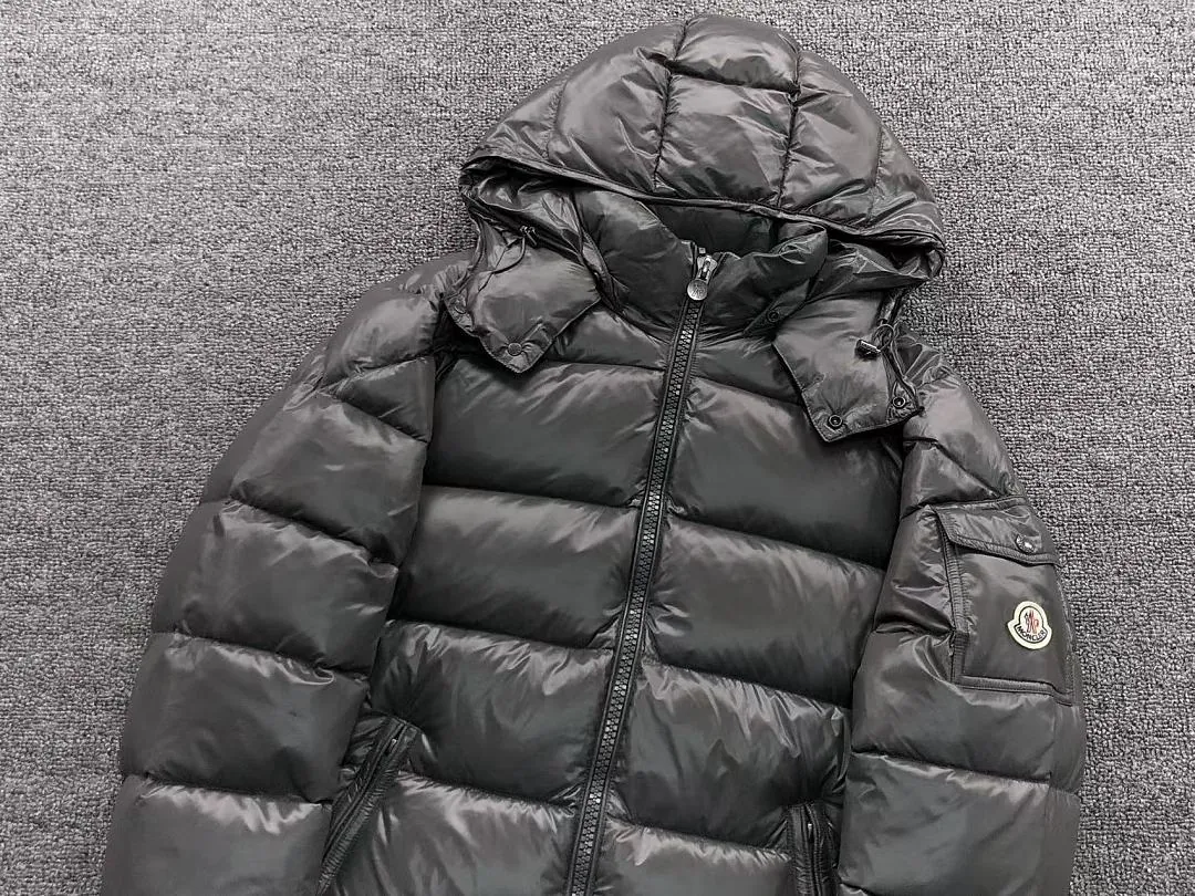 Moncler Black Glossy Longline Puffer C
