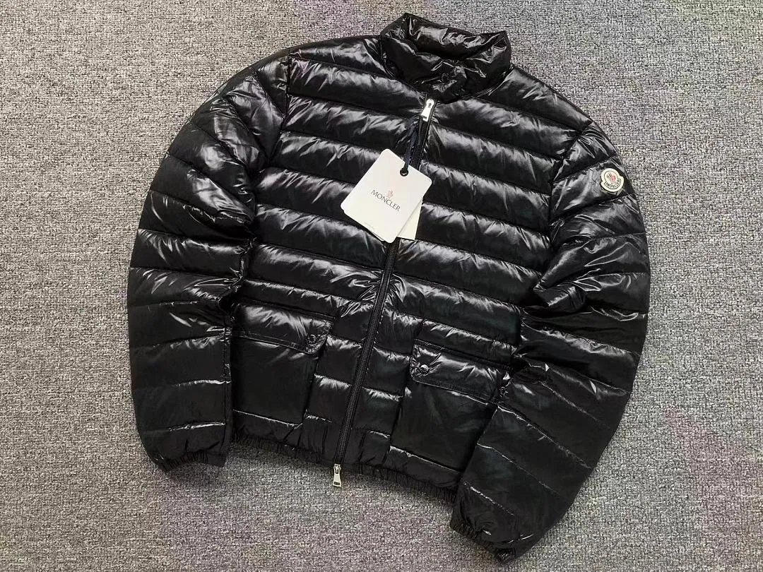 Moncler Black Glossy Boxy Puffer
