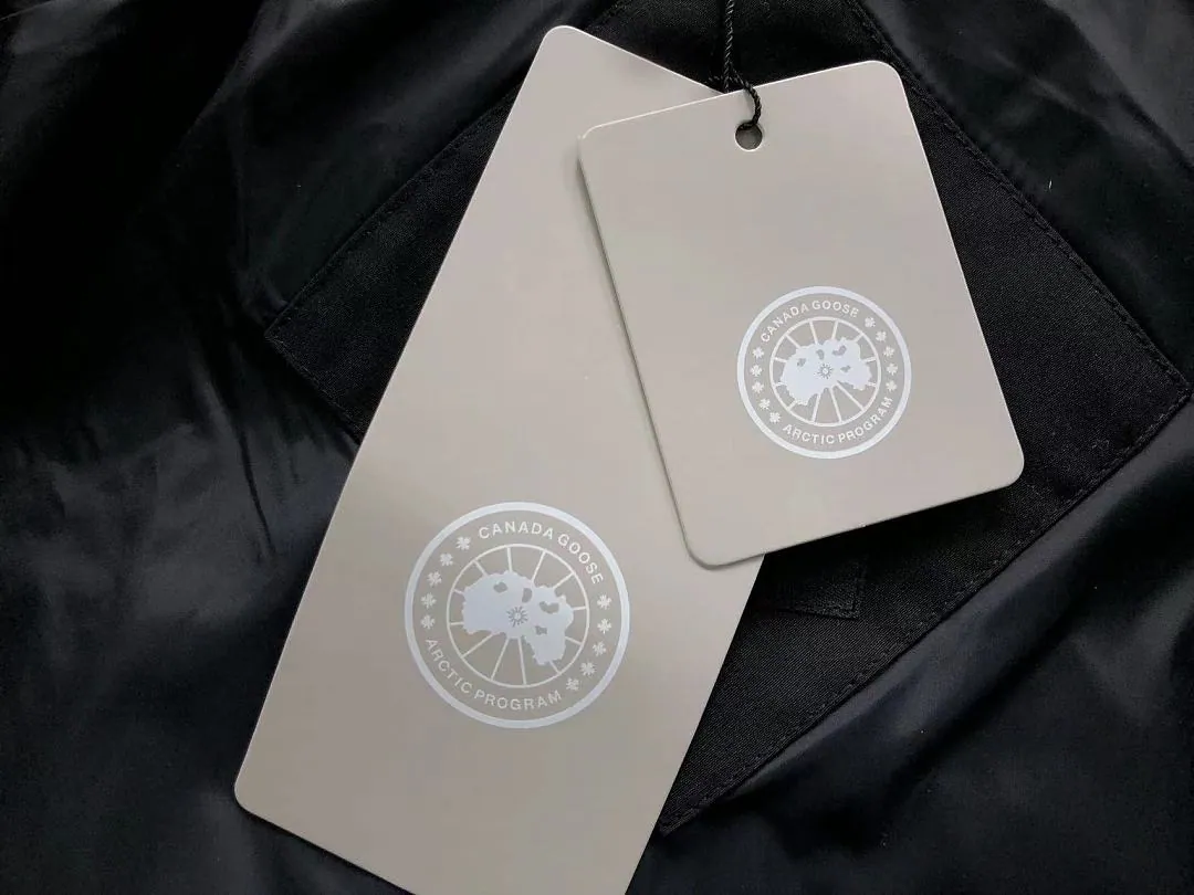 Canada Goose Black Fur Hood Puffer