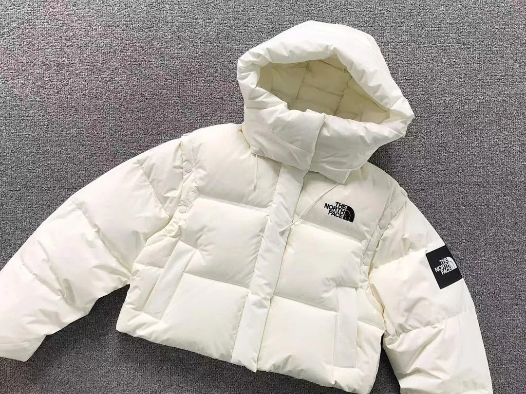 The North Face Black Cropped Puffer B