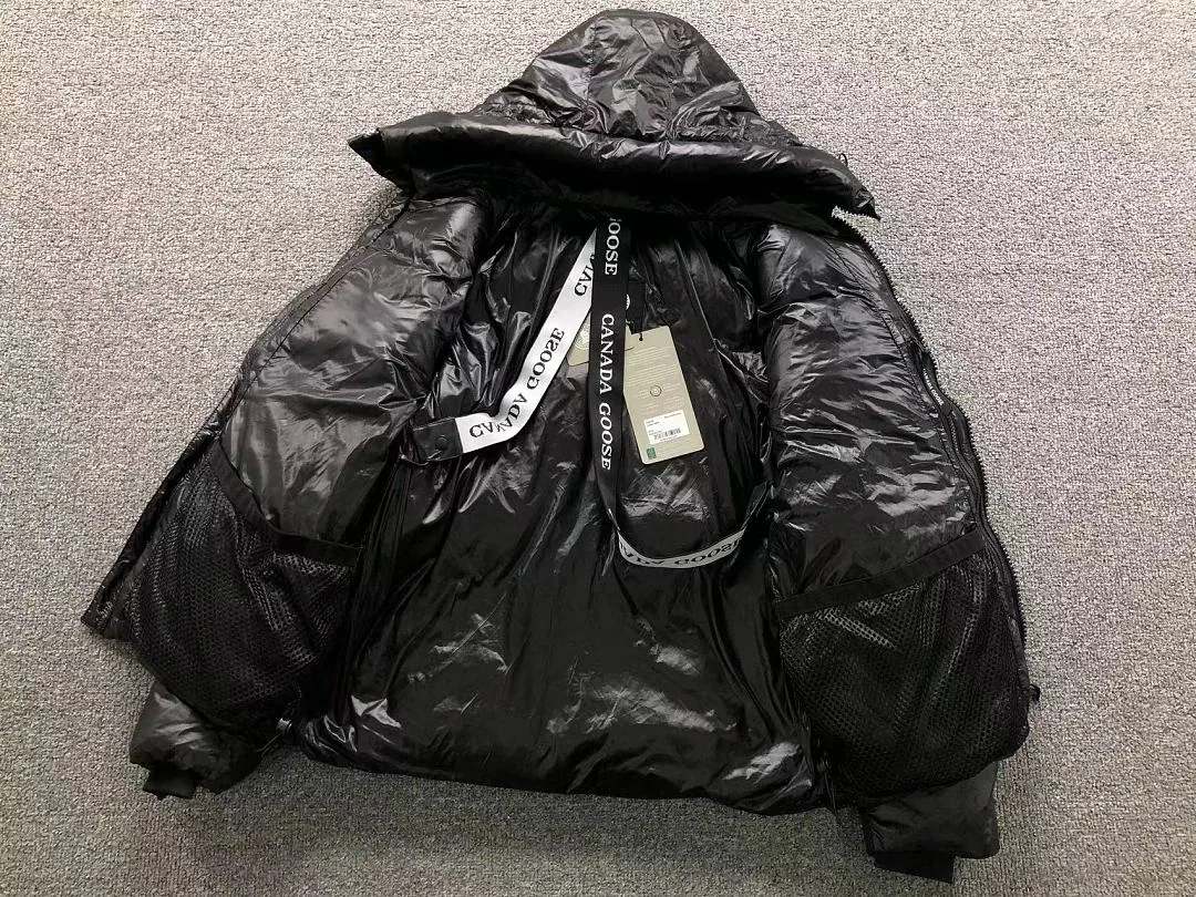 Canada Goose Black Fur Hood Puffer B