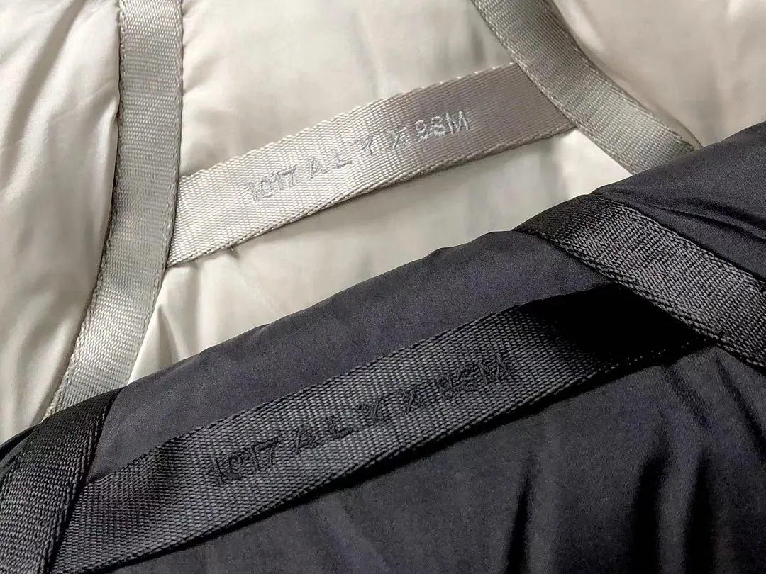 Moncler Black Longline Puffer F