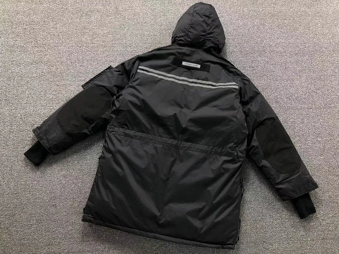 Canada Goose Black Matte Puffer Jacket