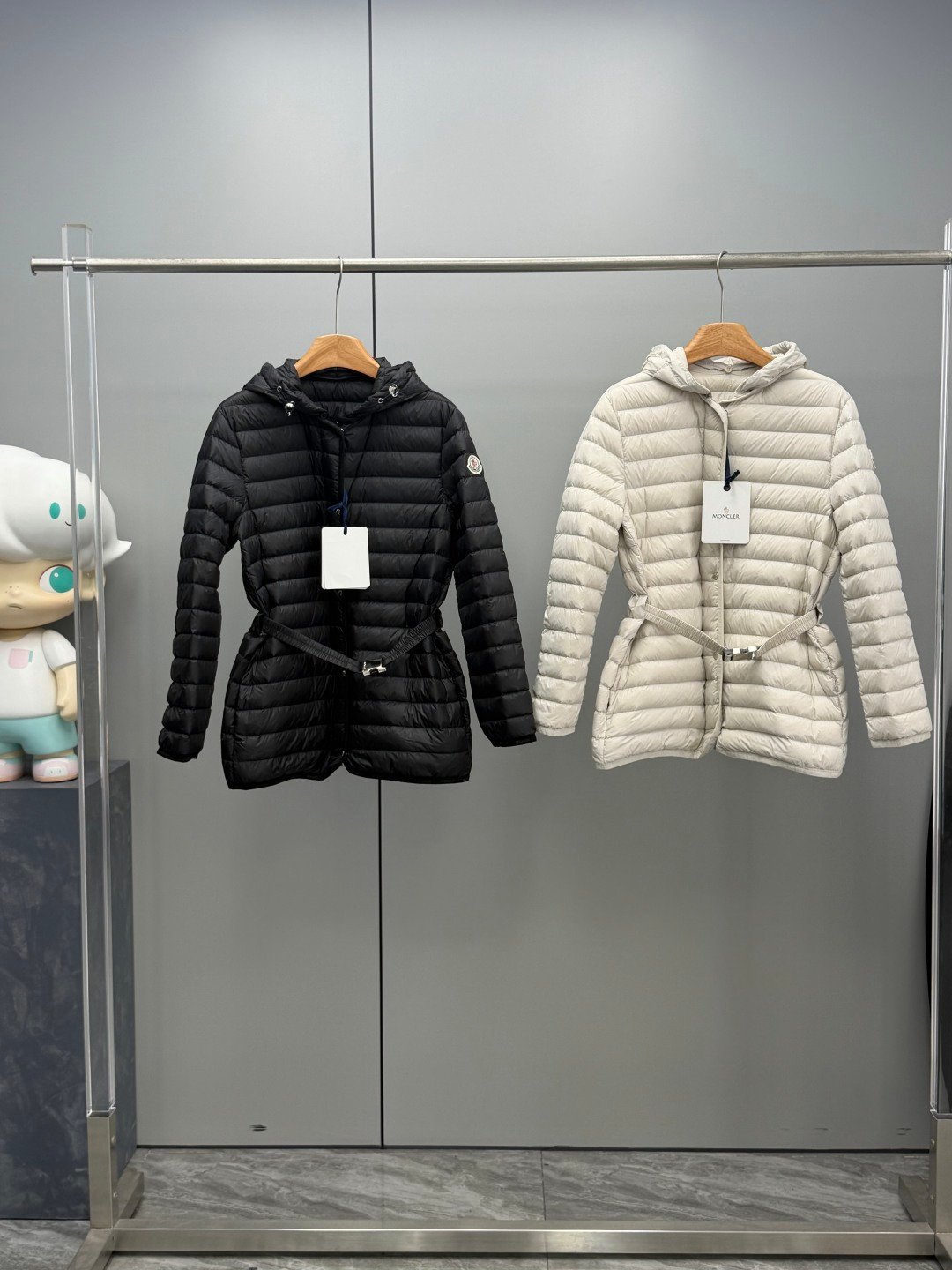 Moncler oredon Short down jacket, women puffer jacket